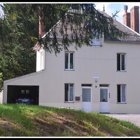 Studio "Au Bord De L'Eau" 2 Chambon-sur-Voueize ภายนอก รูปภาพ