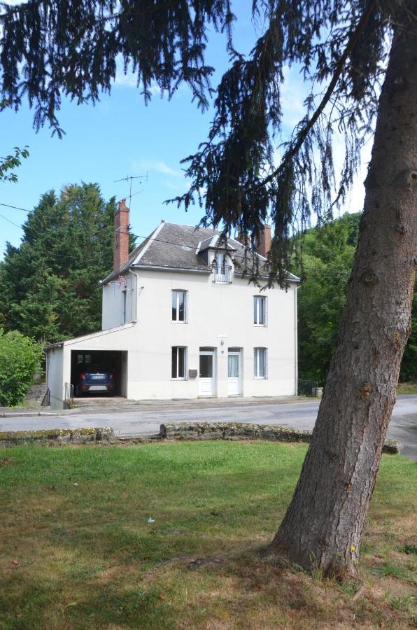 Studio "Au Bord De L'Eau" 2 Chambon-sur-Voueize ภายนอก รูปภาพ