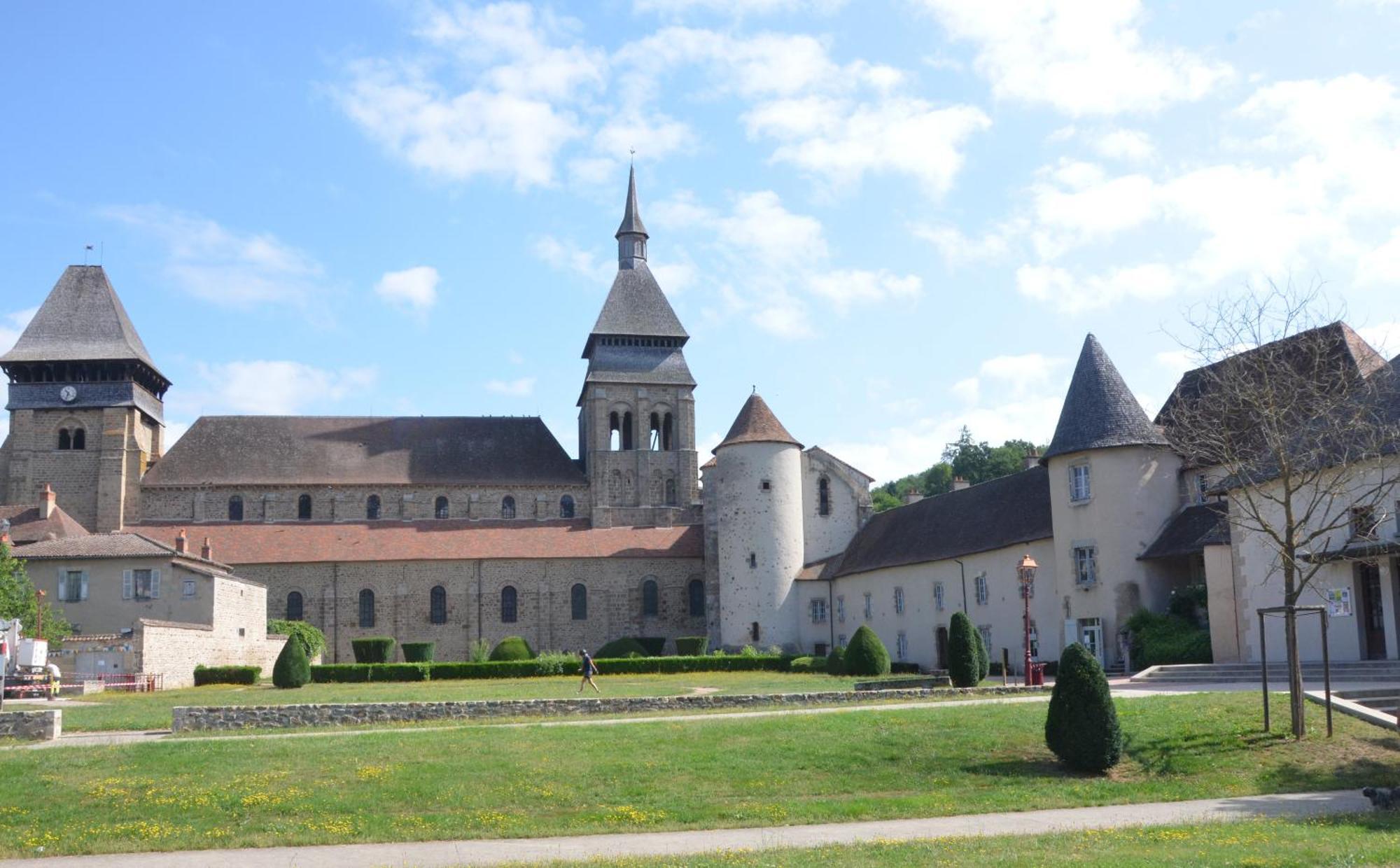 Studio "Au Bord De L'Eau" 2 Chambon-sur-Voueize ภายนอก รูปภาพ